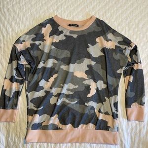 Women’s, Camo, Sweater